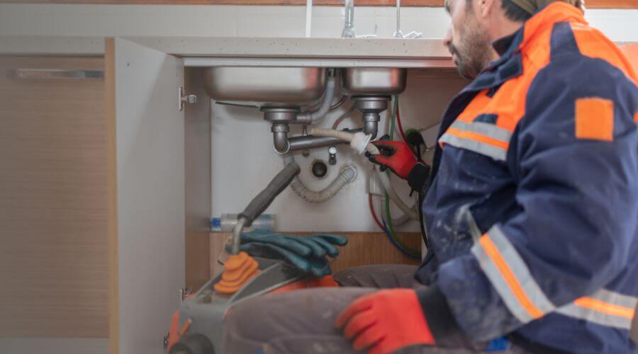 Professional sink repair in Cumbola, PA